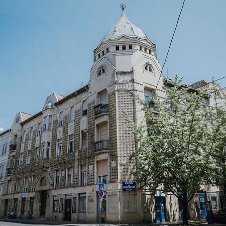 Dózsa Apartman Szeged Exterior foto